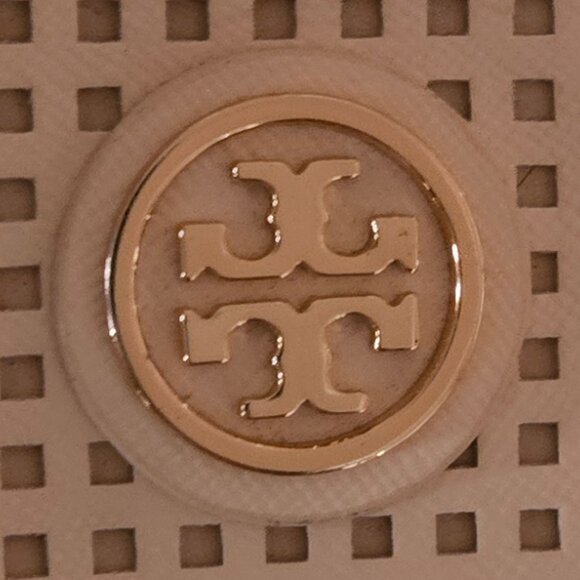 TORY BURCH Robinson Perforated Middy Satchel with COA - Picture 13 of 14